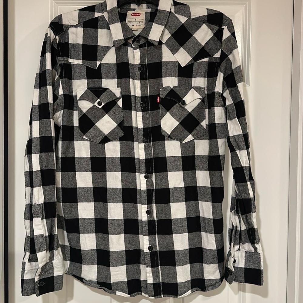 Men’s Levi’s Button Down - image 1